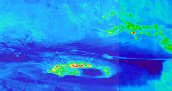 The Stephanos crater in the flat part of Nisyros caldera in infra-red (May 19, 2002)